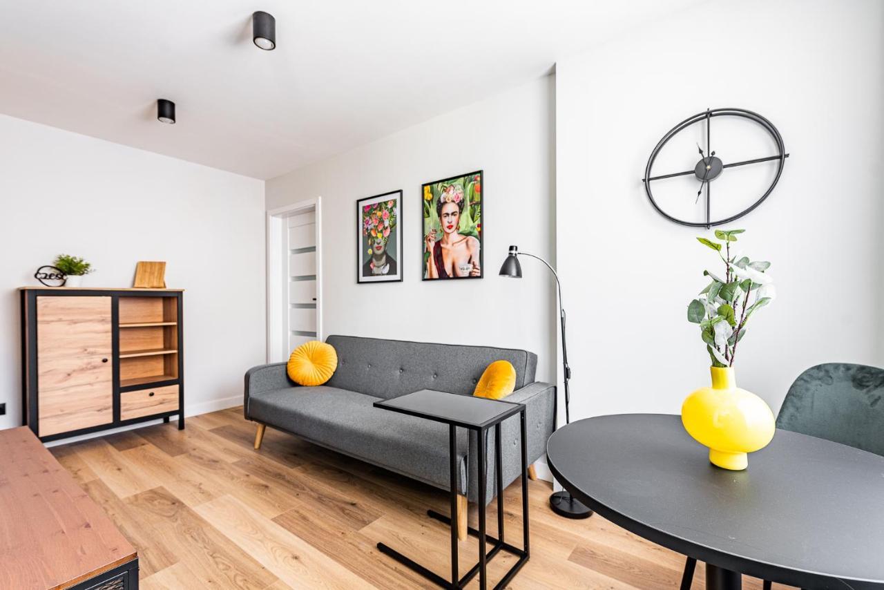 Apartment Frida Katowice Ligota Near Hospitals & Sum المظهر الخارجي الصورة